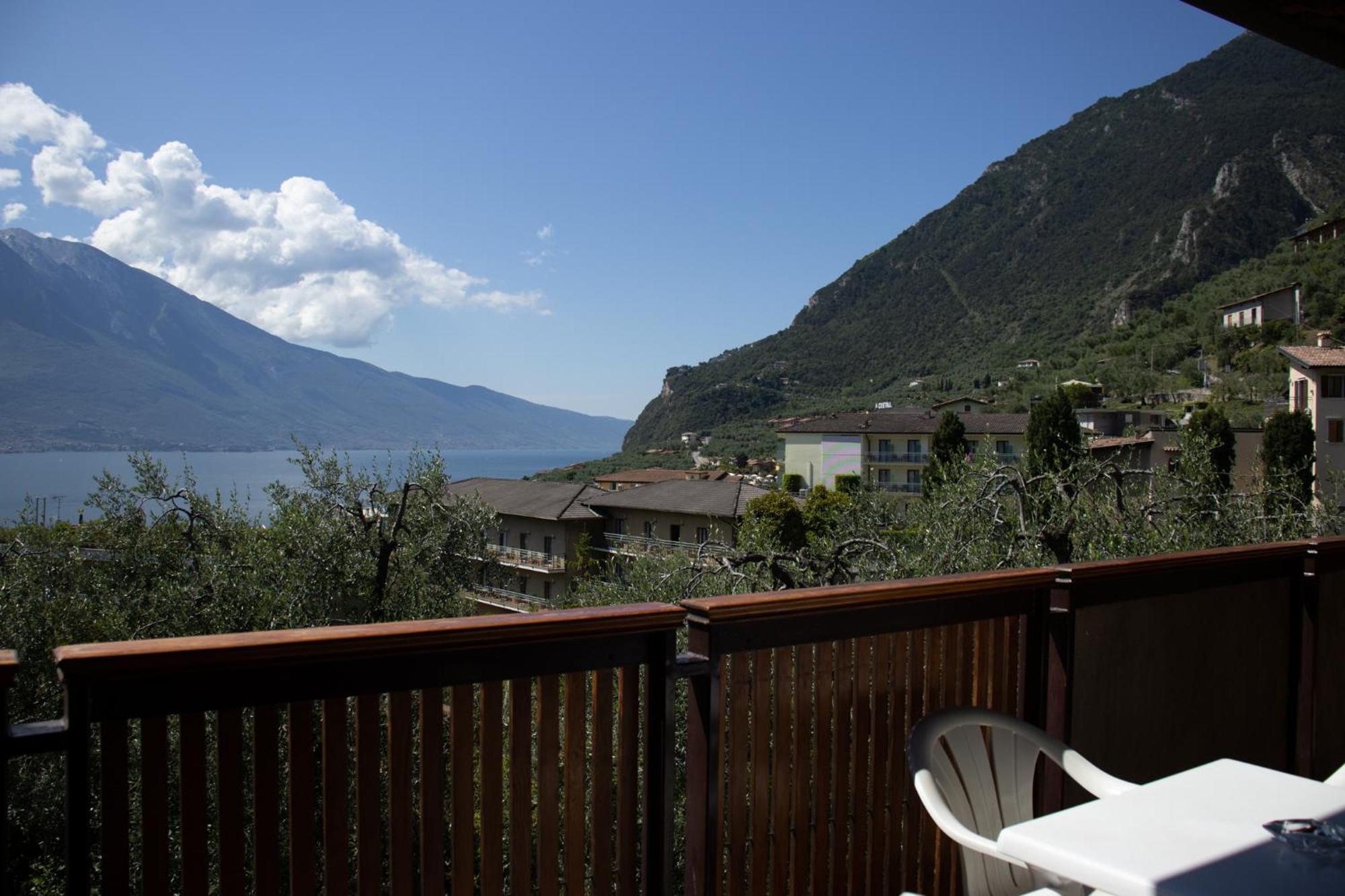 Residence Miravalle Limone sul Garda Eksteriør billede