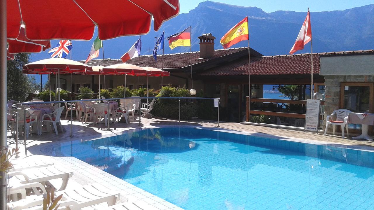 Residence Miravalle Limone sul Garda Eksteriør billede